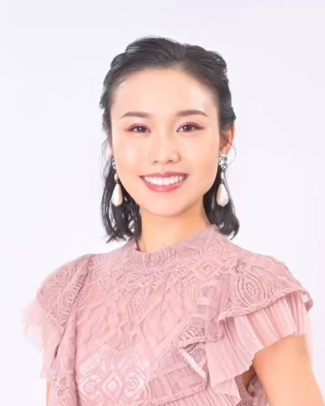 山本 ありさ
